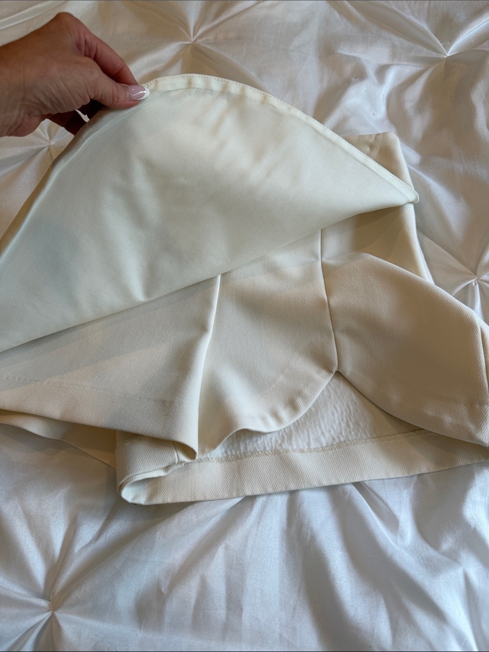 Zara Cream Mini Skirt-Skort - Picture 3 of 7